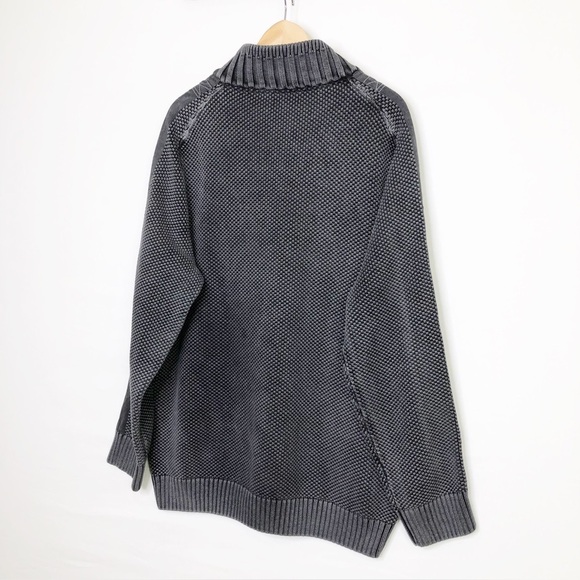 Carbon2Cobalt Gray chunky 3/4 zip pull over sweater - Picture 6 of 10